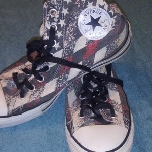 Chuck Taylor Size 7 Mens